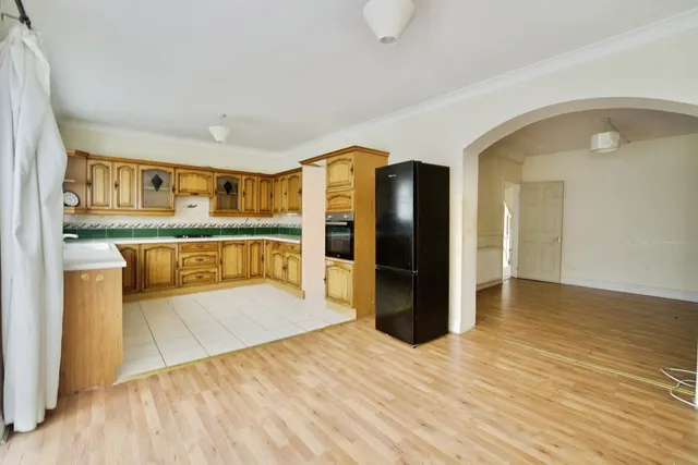 Photo 2 — Hedgemans Road, Dagenham, Essex, RM9