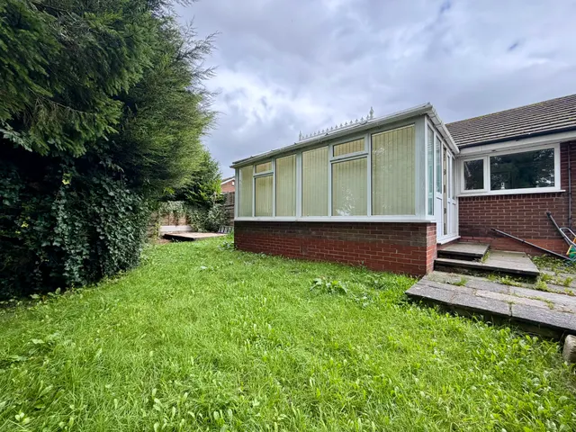 Boulderstone Road, Stalybridge, SK15, photo 2