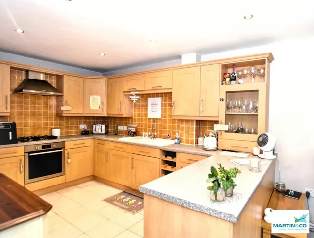 Photo 2 — Arguile Place, Hinckley