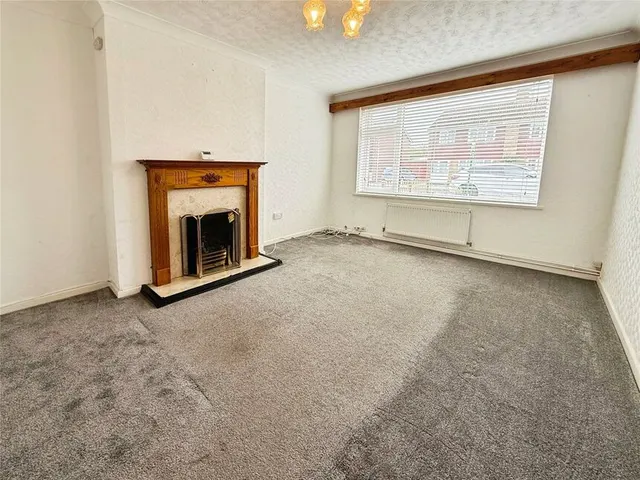 Photo 2 — Chestnut Road, North Hykeham, Lincolnshire, LN6