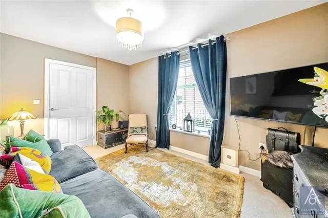 Needlepin Way, Buckingham, MK18, photo 2
