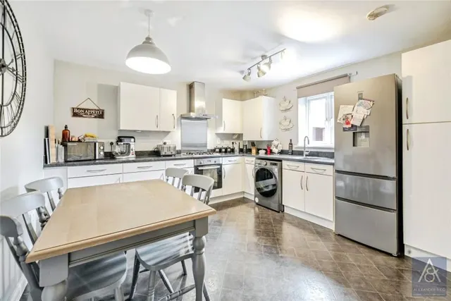 Needlepin Way, Buckingham, MK18, photo 3
