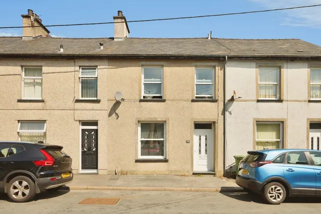 Heol Towyn, Blaenau Ffestiniog, LL41, photo 1