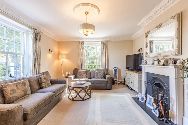 Impressive Period Home in Tivetshall, photo 2