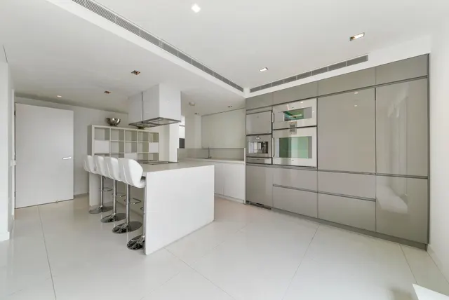 Peninsula Square, London, E14, photo 2