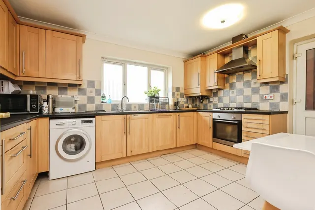 Queens Road, Smethwick, B67, photo 3
