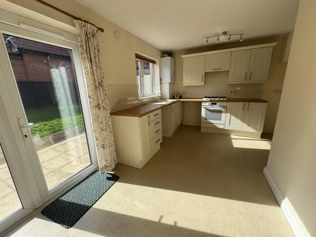 Hetherly Road, Weymouth, DT3, photo 3