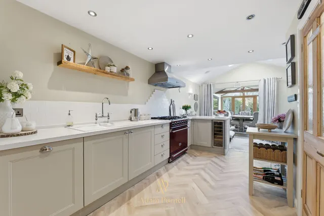 Main Street, Cadeby, CV13, photo 3