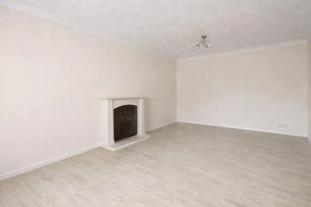 Marvels Lane, London, SE12, photo 2