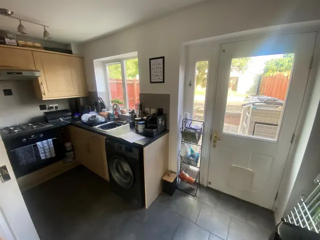 Cae Garw Pontypridd, CF38, photo 3