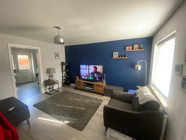 Cae Garw Pontypridd, CF38, photo 1