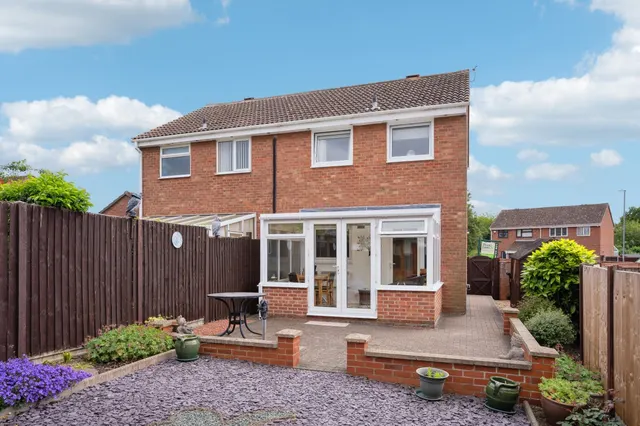 Eaton Socon, St Neots, PE19, photo 1
