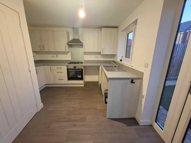 Photo 2 — Burnham Crescent, Hampton Woods, Peterborough