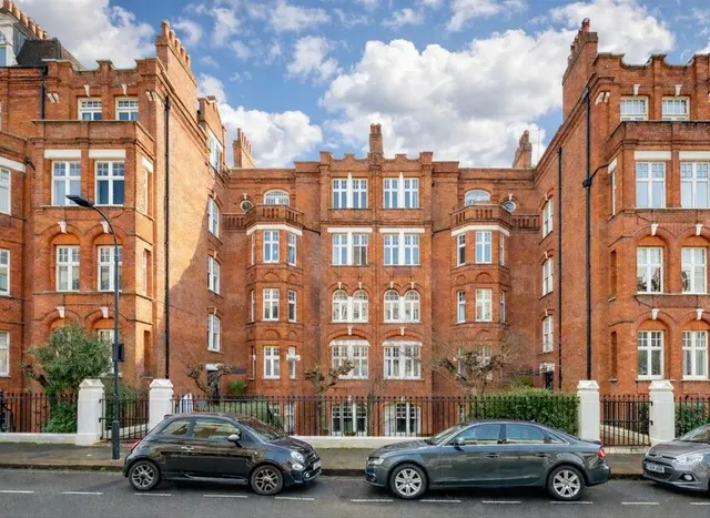 Hamlet Gardens, Hammersmith, W6, photo 1