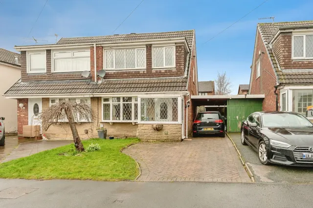 Red Spar Road, Burnley, Lancashire, BB10, photo 1