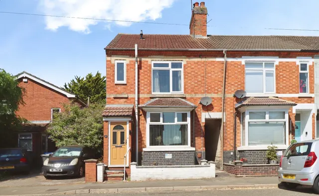 Harrington Road, Rothwell, Kettering, photo 1