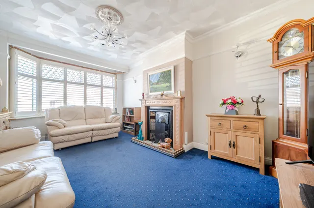 Seaside Road, Lancing, BN15, photo 2