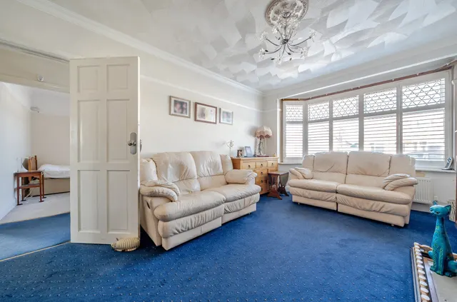 Seaside Road, Lancing, BN15, photo 3