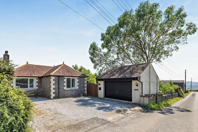 3 bedroom house, Roman Road, Weston-super-mare, BS24