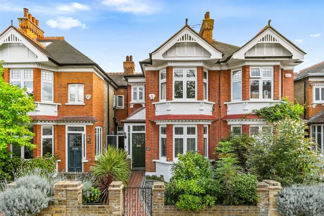Grena Gardens, Richmond, TW9 1XP, photo 1