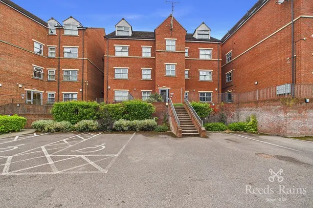 Moorgate View, Rotherham, South Yorkshire, S60, photo 1