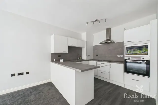 Photo 2 — Moorgate View, Rotherham, South Yorkshire, S60