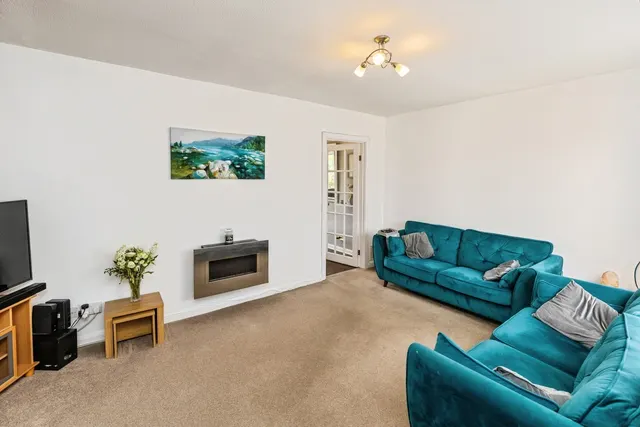Ffordd Garmonydd, Wrexham, LL12, photo 3