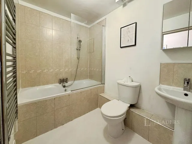 Portland Road, London, SE25, photo 3