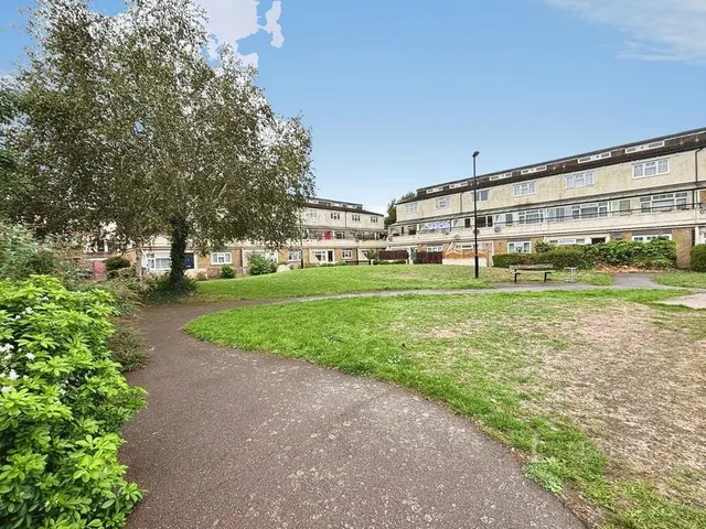 Renown Close, Croydon, CR0, photo 3