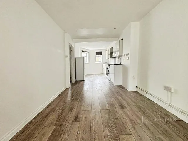 Renown Close, Croydon, CR0, photo 2