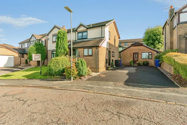 Applecross Drive, Burnley, BB10, photo 1