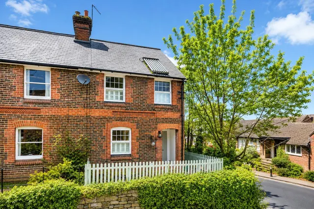 Northfield, Witley, GU8, photo 1