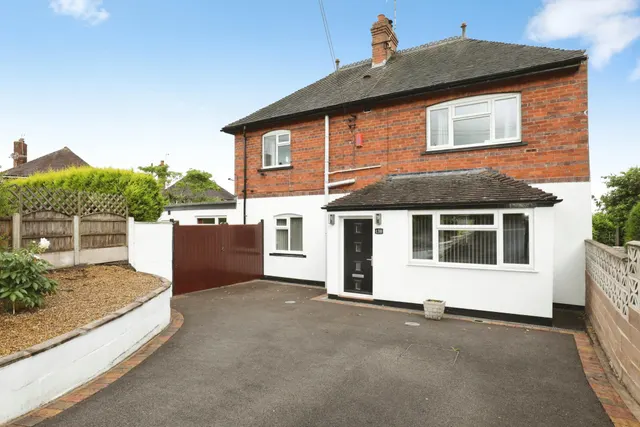 Star & Garter Road, Lightwood, ST3, photo 1