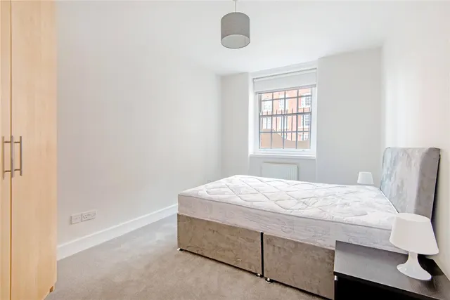 Photo 3 — Grove End House, Grove End Road, St John's Wood, London, NW8