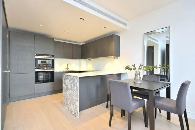Lockside House, Chelsea Creek, SW6, photo 2