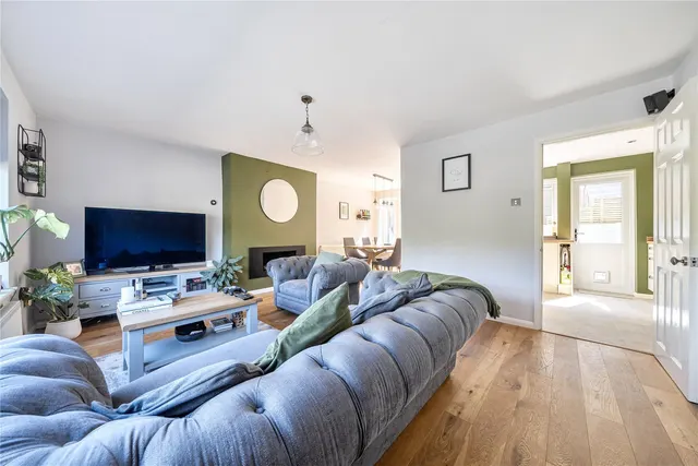 Photo 3 — Melody Road, Westerham, Kent, TN16