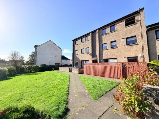 Gladney Square, Kirkcaldy, KY1, photo 1