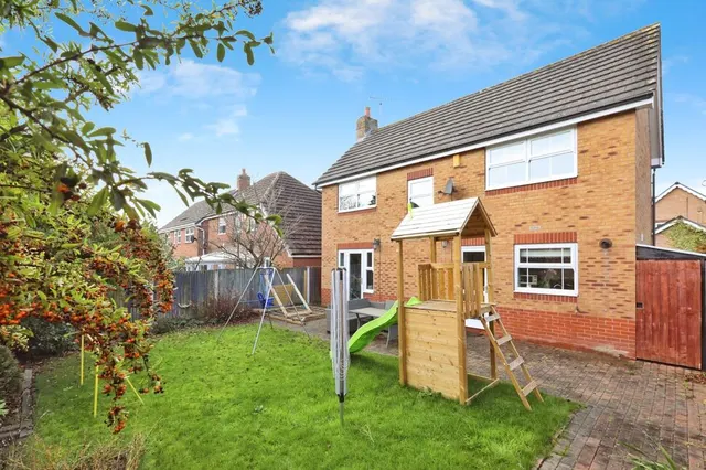 Siskin Court, Gateford, S81, photo 2