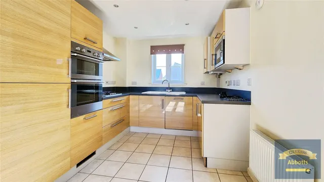 Photo 2 — Glebe Road, Colchester, Essex, CO2