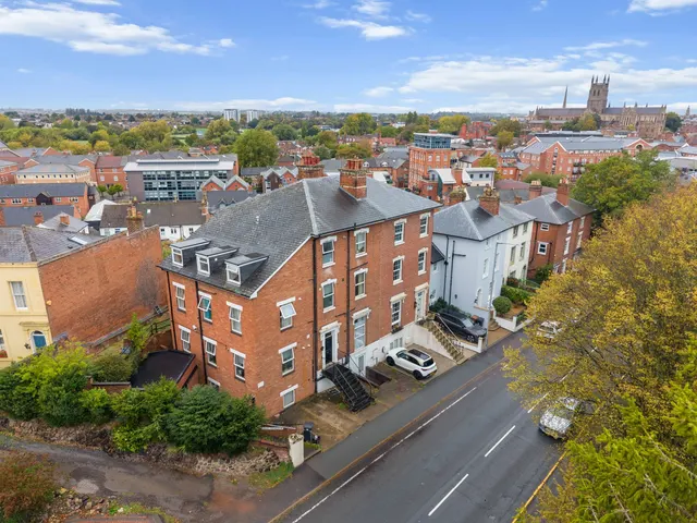 Bath Road, Worcester, WR5, photo 1