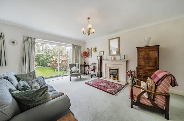 Photo 2 — Revesby Close, West End, Woking, Surrey, GU24 9NT