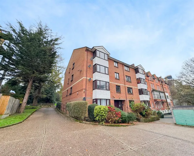 London Road, St. Leonards-On-Sea, TN37 6LS, photo 1