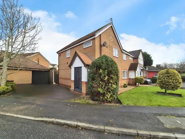 Three Acres Drive, Stockport, Greater Manchester, SK5, photo 1