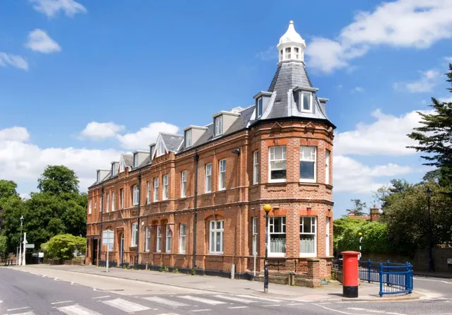 Sevenoaks House, Dartford Road, Sevenoaks, Kent, TN13 3ST, photo 1