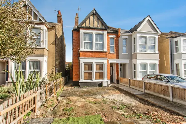 Ilfracombe Road, Southend-on-Sea, SS2, photo 1