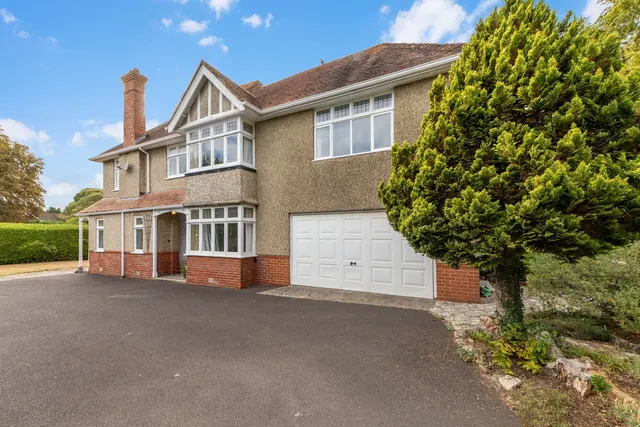 Milldown Road, Blandford Forum, DT11, photo 2