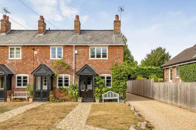 Easton, Winchester, SO21, photo 1