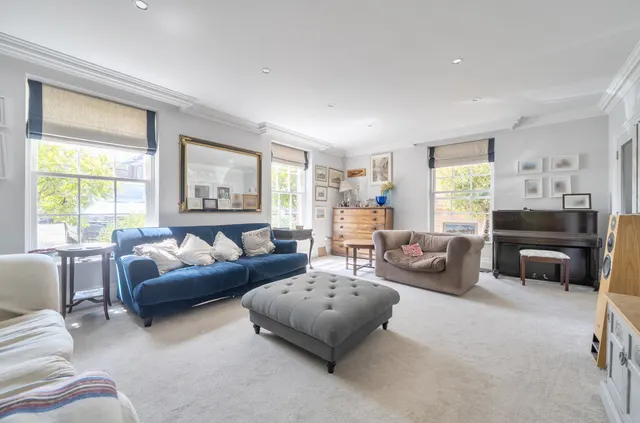 Bereweeke Road, Winchester, SO22, photo 3