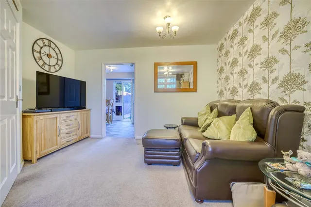 Bartlett Way, Parkstone, BH12, photo 2