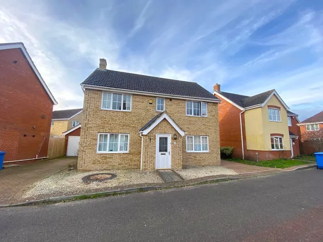 Tizzick Close, NORWICH, photo 1